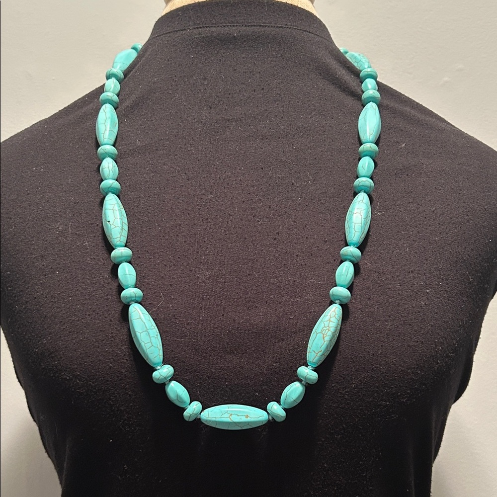 Turquoise Beaded Necklace